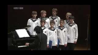 The Vienna Boys Choir  Rossini  La Passeggiata [upl. by Boar]