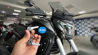 Bajaj DOMINAR 400  E20  New Model 2023 New Changes amp On Road Price [upl. by Thunell140]