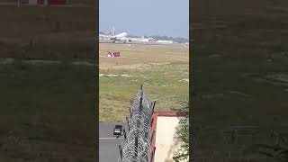 Srilankan airlines Airbus A330200 landing at trivandrum srilankanairlines airbusa330 [upl. by Liamaj]