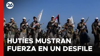 MEDIO ORIENTE  Hutíes mostraron su fuerza en un desfile en apoyo a Gaza [upl. by Budge]