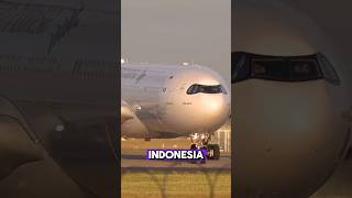 PESAWAT TERBARUNYA GARUDA INDONESIA aircraft pesawat aviation shorts [upl. by Calvo448]