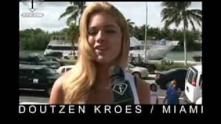 Doutzen Kroes à Miami en 2008 [upl. by Dloniger]