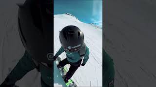 SKIER VS SNOWBOARDER ski ελβετια σεζόν snowboard snowboarding [upl. by Enayr]