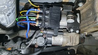 BMW 7 G11 Air suspension COMPRESSOR RELAY FUSE location [upl. by Estella210]