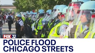 Police flood streets after fence breached outside Chicago DNC 4 arrests made [upl. by Shermie]