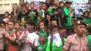 Detik Detik Arema Indonesia vs Persebaya ISL 20092010 [upl. by Rihaz274]