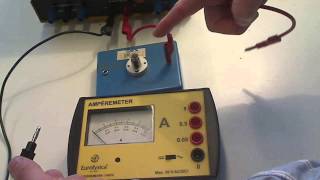 aansluiten stroomsterktemeter  amperemeter [upl. by Pavior]