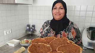 Libanesische Hackfleischpizza Lahmacun لحم بعجين [upl. by Nytsirt]