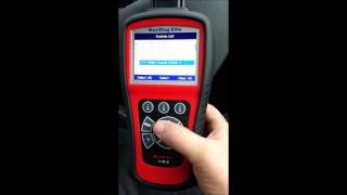 Autel MD802 MaxiDiag All Systems Live Test and Review Car Diagnostic Scanner Finding Faults [upl. by Olrac]