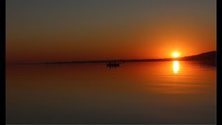 A balatoni süllőzés titkai 1 rész Amikor óvatosan eszik [upl. by Drucilla675]