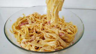 TAGLIATELLES avec des LARDONS et crème fraîche CARBONARA [upl. by Enwad]