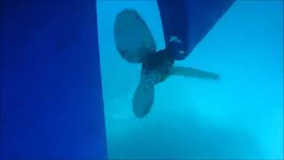 FeatherStream propeller in action underwater on a Beneteau [upl. by Aelsel]