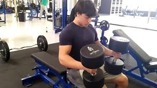 50 KG dumbbell press with blond camera Guy sneezing like a little girl and the whole gym laughs [upl. by Alys]