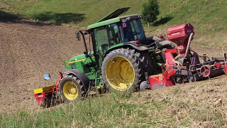 Kombiniert Säen  Hatzenbichler  Pegararo  John Deere 6210 [upl. by Aynotahs]