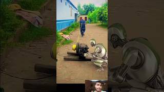 रोबोट मशीन चलाते हुए 😱shorts youtubeshorts robotkahani robotdance comedy robotkikahani [upl. by Urbas]