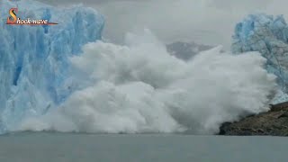 Shocking glacier calving create tsunami wave  glacier  glacier national park 2k17  shockwave 44 [upl. by Ibson]