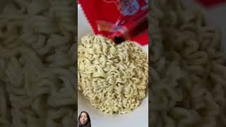 Buldak ramen with sriracha mayonnaise sauce asmr koreanfood [upl. by Eilah]