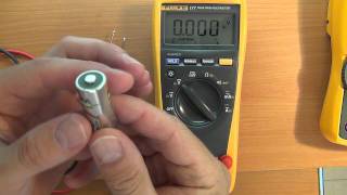 How to use a Multimeter for beginners Part 1  Voltage measurement  Multimeter tutorial [upl. by Alber]