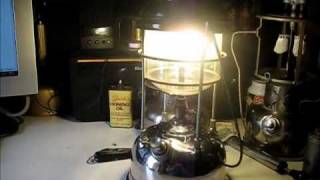 Tilley Model X246 Lantern quotThe Guardsmanquot [upl. by Aihsiek704]