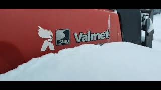 Valmet 8150 66 SisuDiesel  Cold Start [upl. by Nolyaw]