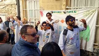 Sonda Cádiz Chirigota callejera Carnaval de Cádiz 2022 Actuación completa [upl. by Ahsiekin]