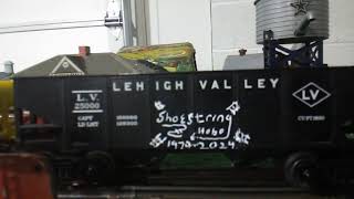 Custom painted Lionel Lehigh Valley hopper car Tribute to Hobo Shoestring [upl. by Liebowitz588]