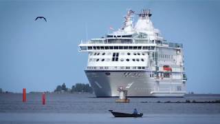 MS Birka Stockholm in Vaasa [upl. by Iharas]