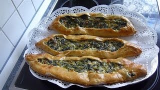 Türkische Pide mit Spinatispanakli pidemeinerezepte [upl. by Kcirdef]