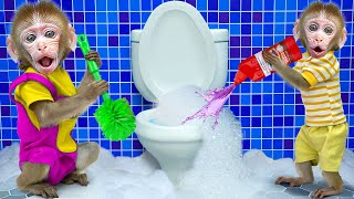 KiKi Monkey goes to clean the Toilet with full of Foamy Bubble Toilet  KUDO ANIMAL KIKI [upl. by Trude]