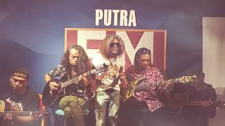 MEKAR DI JIWA  XRAY LIVE AT PUTRA FM 907 [upl. by Countess]