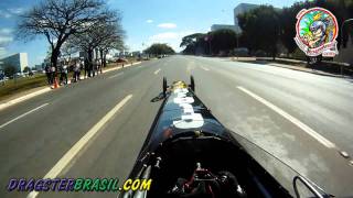 Dragster acelerando nas ruas de Brasilia DF  Alejandro Flash Power Sanchez [upl. by Veal847]