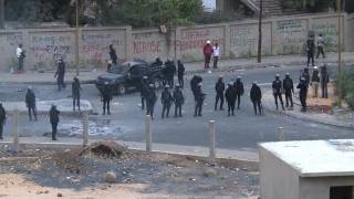 Sénégal affrontements entre étudiants et policiers à Dakar [upl. by Hars]