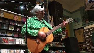 Robyn Hitchcock  Queen Of Eyes  Bordentown NJ April 4th 2018 [upl. by Ahtikal]