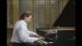 Ivo Pogorelich  Haydn  Piano Sonata No 31 in Aflat major Hob XVI46 [upl. by Adrien]