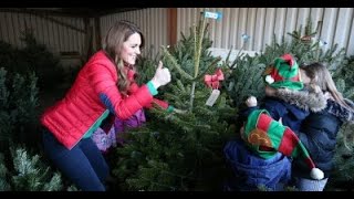 Kate Middleton chooses Christmas trees with kids in Buckinghamshire [upl. by Nedla]