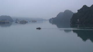 Hanoi 河内13  Next morning the misty weather make the scenery more mysterious like Guilin China [upl. by Kalvin]