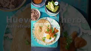 Mexicaans ontbijten met huevos rancheros  Shorts [upl. by Meldon25]