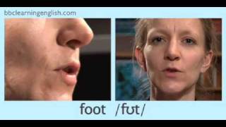 English Pronunciation 👄 Short vowel ʊ  ‘foot’ ‘put’ amp ‘good’ [upl. by Yorgo271]