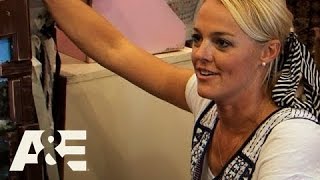 Storage Wars Texas Jenny Shows Off Her New Painting Season 3 Episode 26  AampE [upl. by Annoed]