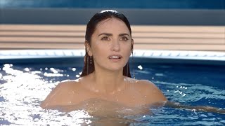 Spot Costa Crociere 2019 con Penélope Cruz 60quot Benvenuti alla felicità al quadrato [upl. by Llenrac]