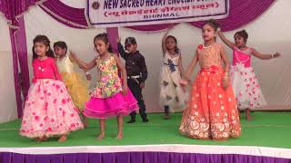 chota bacha jaan dance performance [upl. by Loresz]