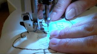 Cucito creativo come fare ricamo a macchina a mano libera  Freehand machine embroidery [upl. by Kitty]