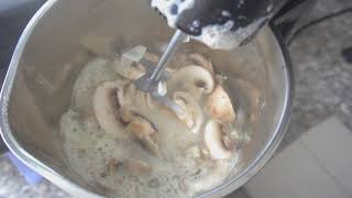 Champignon soep  Dutch Creamy Mushroom soup  Philips Soupmaker [upl. by Ruder]