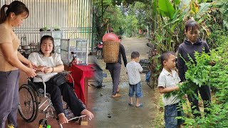 Mother and son sell vegetables and work for a disabled grocery store owner [upl. by Notgnirrac]