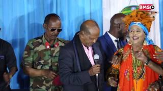 XASAN AADAN SAMATAR OO ILMEEYAY HEES QIIRO LEH DADKU KAAMA MAARMO FARMAAJO 2019 [upl. by Lertnom]