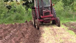 How to plough a field  basic instructions [upl. by Maida]