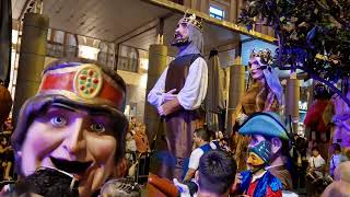 Los Cabezudos y Gigantes en la Cabalgata del Pregón a las Fiestas del Pilar 2023 en Zaragoza ❤️ [upl. by Aromas919]