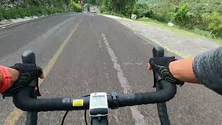 Bajando en Bicicleta de Carretera  Giant Contend SL 1 Disc [upl. by Alton]