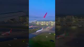 Wizz air Landing at Gatwick Airport London 😁🇬🇧🏴󠁧󠁢󠁥󠁮󠁧󠁿😊 wizzair gatwickairport [upl. by Notpmah]