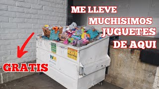 ENCUENTRO TODA UNA TIENDA DE JUGUETES EN UN SOLO BOTE DE BASURA dumpsterdiving juguetes [upl. by Devol]